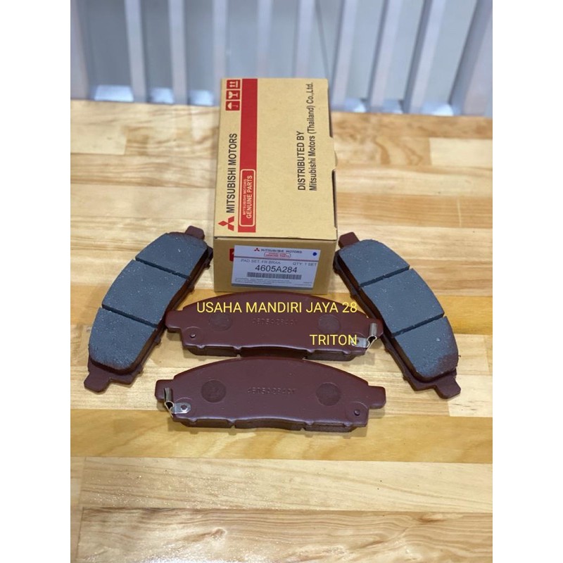 KAMPAS REM DEPAN TRITON PAJERO SPORT BRAKE PAD TRITON 4605A284 COKLAT