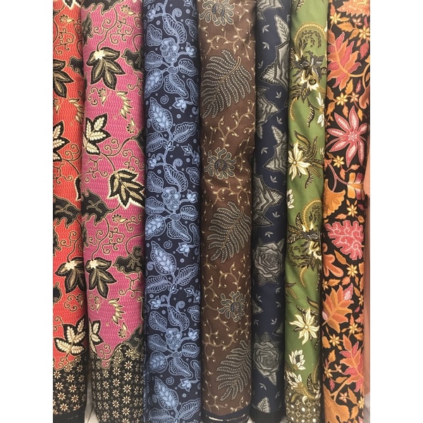 Batik promo Lebar 1.15 Bahan yang menyerap keringat cocok untuk seragam