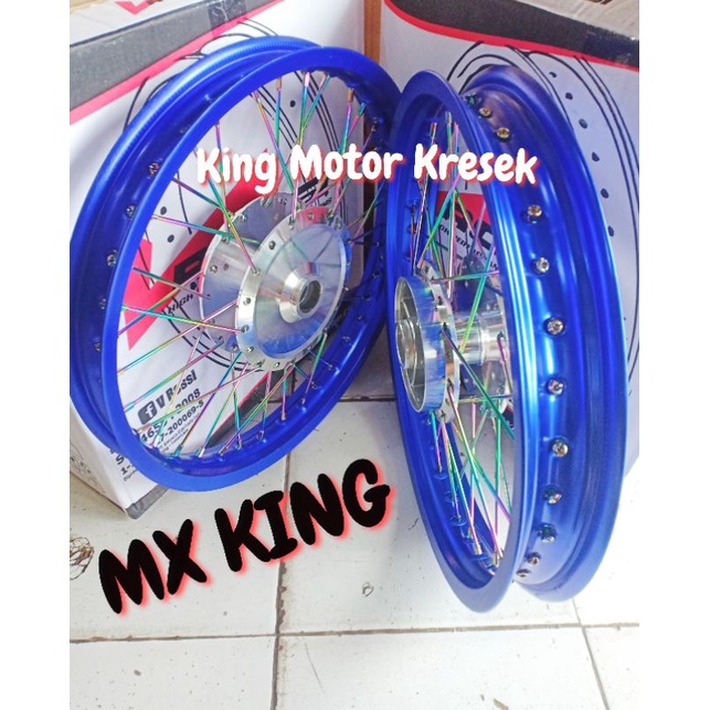 Velg Jari Jari Ring 17 140 X 160 Depan 140 Belakang 160 Biru Pelangi Untuk Motor MX KING Satu Set