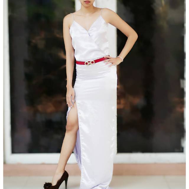 Gaun/Dress Slim Putih