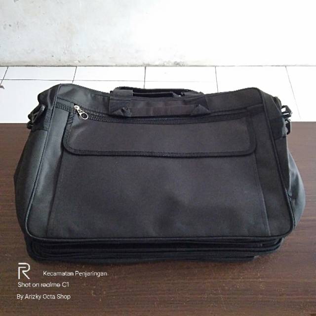 Obral Tas selempang Laptop Hitam Polos READY STOK