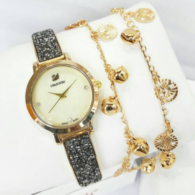 Jam tangan wanita Swarovski