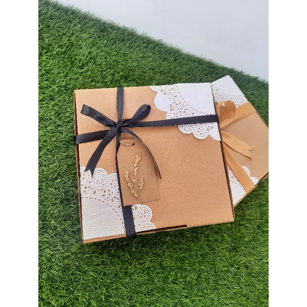 paket lengkap Hampers Hijab Umama segi empat motif ||gift box umama scraff motif || hijab segi empat