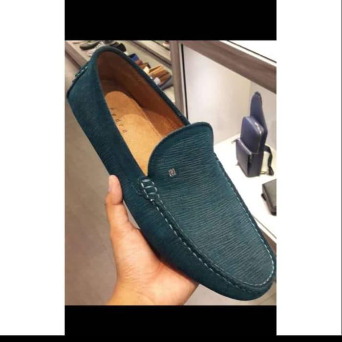 sepatu loafer pedro