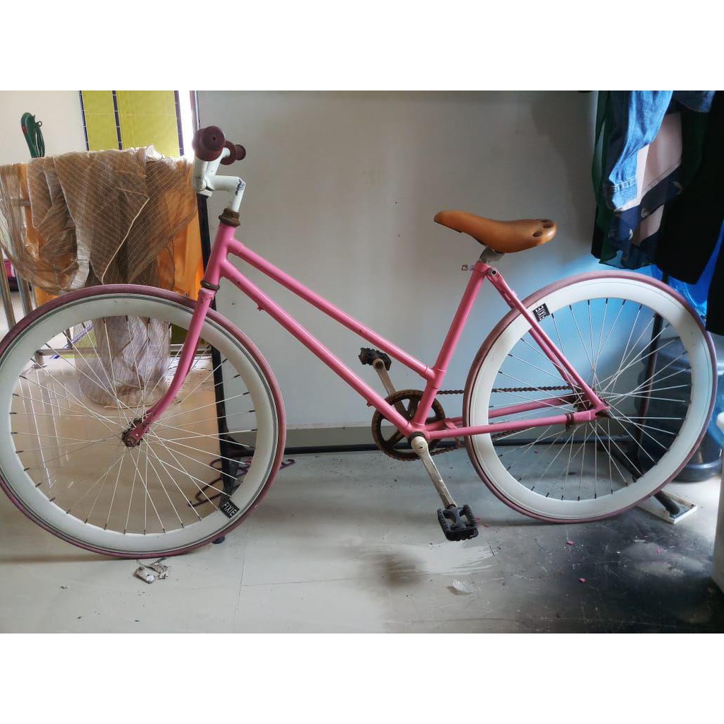 Sepeda Pixy Pink