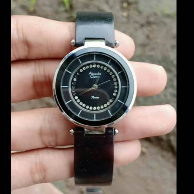 Alexandre Christie seken size cewe