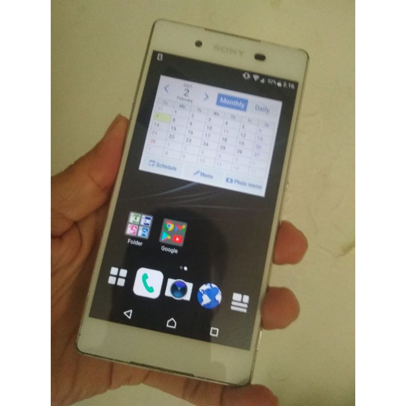 Sony Xperia DoCoMo Z4. Snapdragon. Ram 3gb/32gb. Lcd 5,2 inch. Battre masih bagus. Murah aja