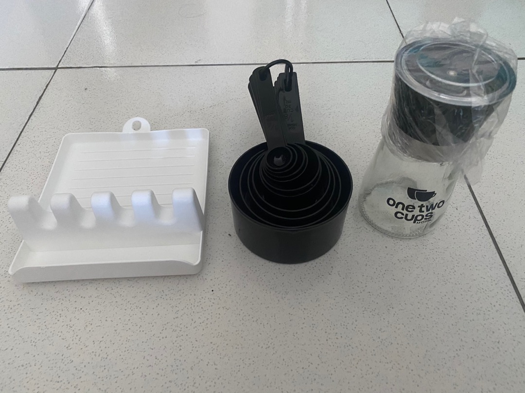 [dapur Emak] - Onetwocups Manual Glass Pepper Grinder - M15996 - Black