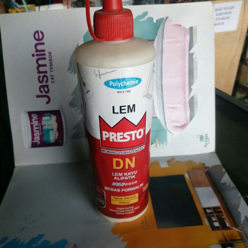 

lem presto || lem kayu || alifatik