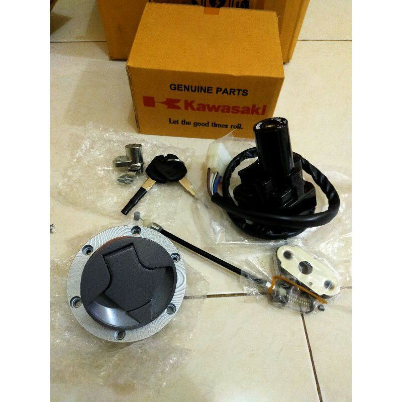 Kunci kontak set Ninja 250 fi R original Kawasaki