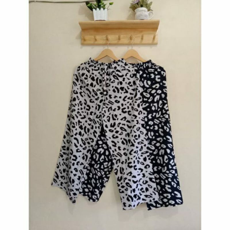 Celana Kulot Motif Leopard Rayon Viscouse