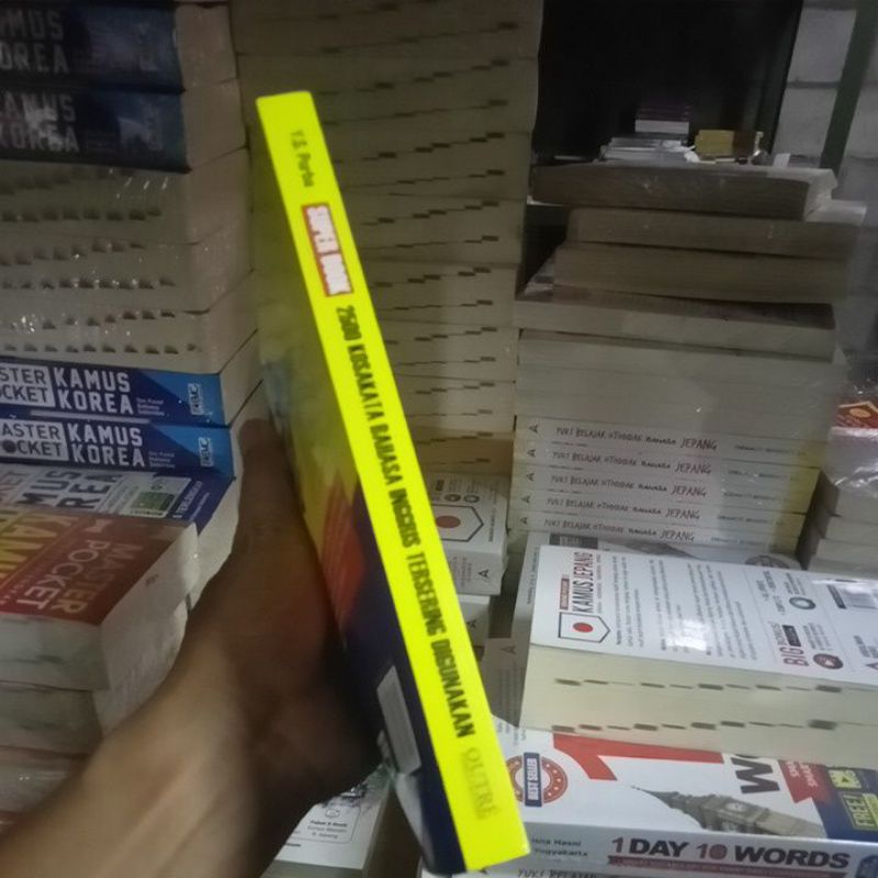 BUKU BAHASA INGGRIS SUPER BOOK 2500 KOSA KATA TERSERING DI GUNAKAN-2