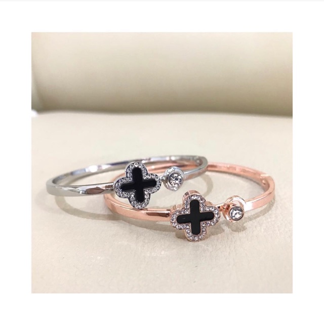 GELANG ALLOY FOUR CLOVER / FOUR CLOVER BANGLE