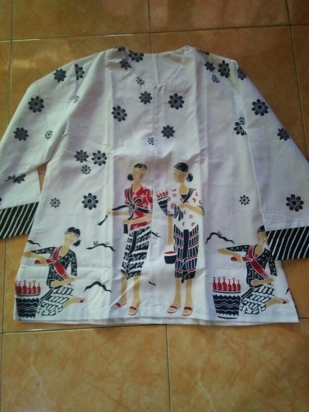 Blouse Batik Modern