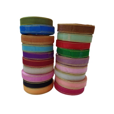 

Pita Organdi Lis mas Ukuran 1/2 inch Per Roll