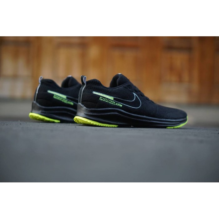 sepatu nike free zoom