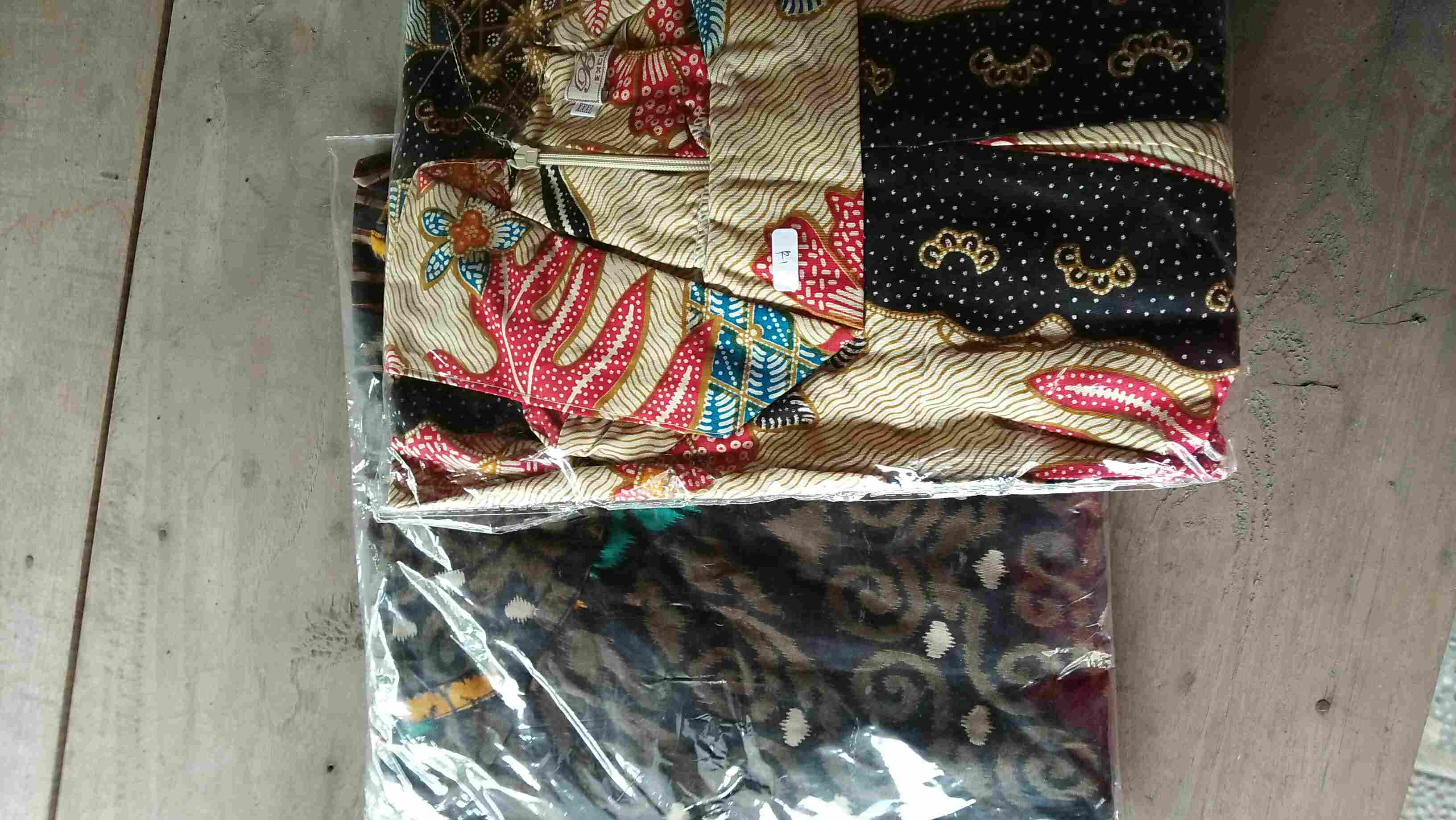 Terlaris Serut Genes Jelita Tunic Navbor Yelbor Whitbor Creambor Tunik Batik Modern Hrb030 Dolbi Dob