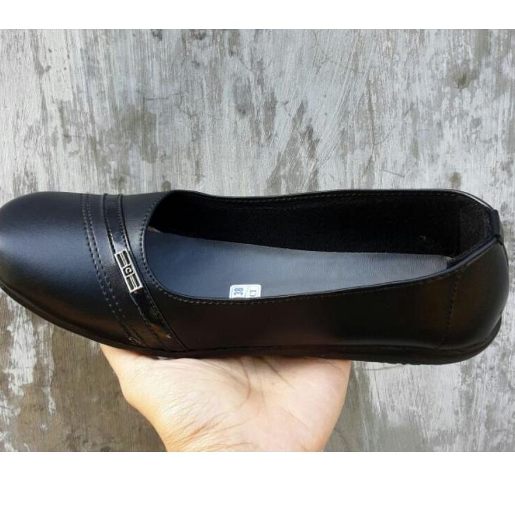 RECOMENDED Sepatu pantofel wanita gucci F1 Trep // Sepatu kerja kantor formal warna hitam sepatu din