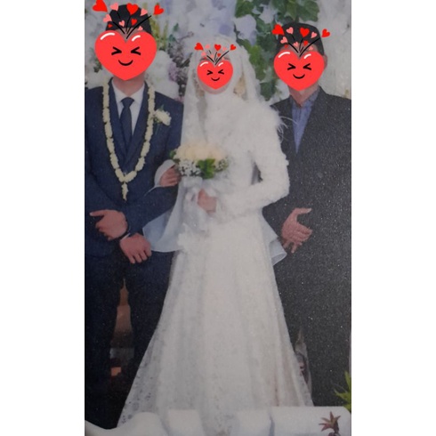 Baju Akad Nikah Muslimah_Simple White Wedding Dress