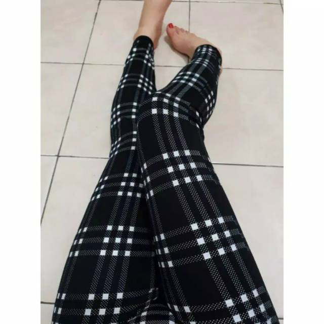 LEGGING MOTIF KOTAK / LEGGING KOTAK / LEGGING IMPORT MURAH / LEGGING TERBARU