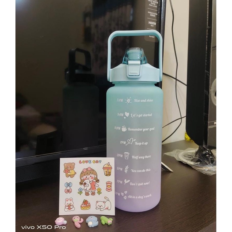 BOTOL GEMOY PLUS STIKER DAN TALI PANJANG BOTOL MINUM  VIRAL GRADASI TALI PANJANG SEDOTAN KAPASITAS 1300 ML BOTOL GENDUT BENING MURAH BOTOL IMPORT THUMBLER UNIK BOTOL MINUM ANAK DEWASA BOTOL 1.3 LITER-BTL VIRAL 2L - BIRU