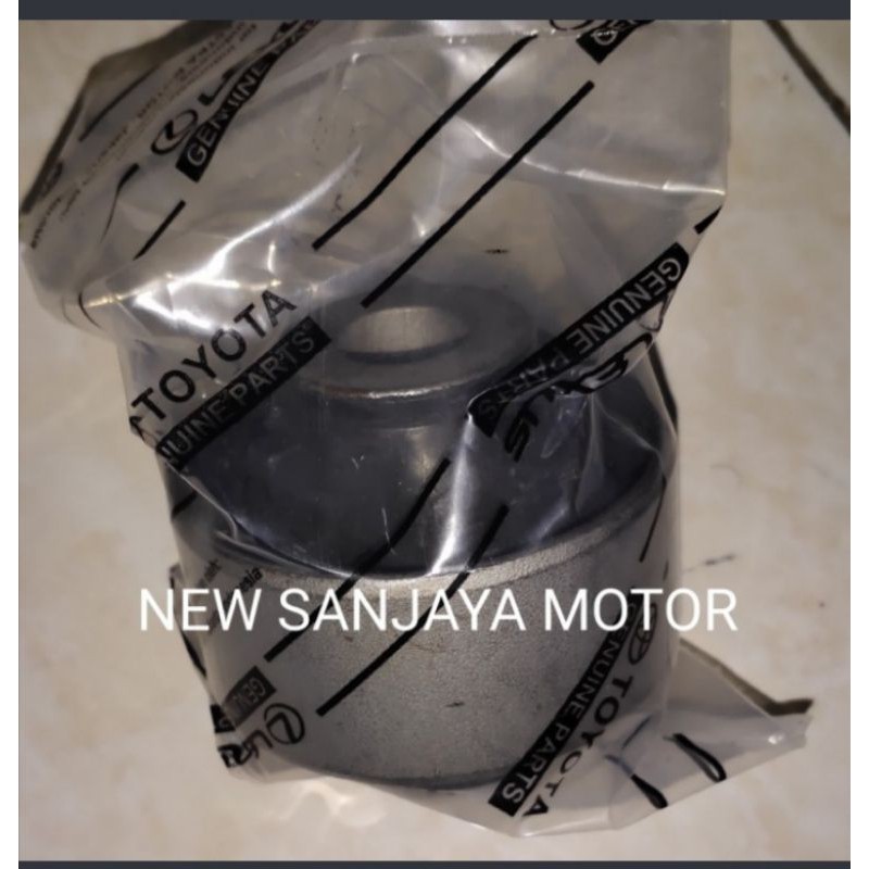 BUSH LOWER ARM BESAR AVANZA ORIGINAL