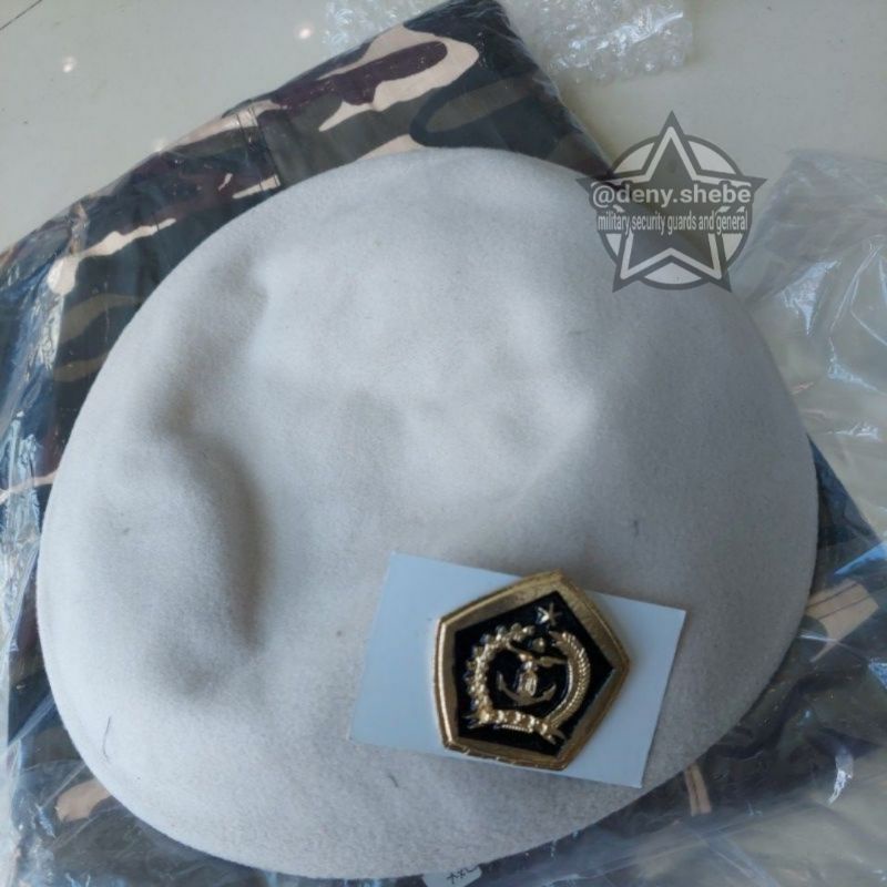 BARET FKPPI DAN EMBLEM