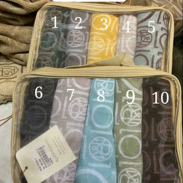 Monogram scarf ria miranda 1 dekade