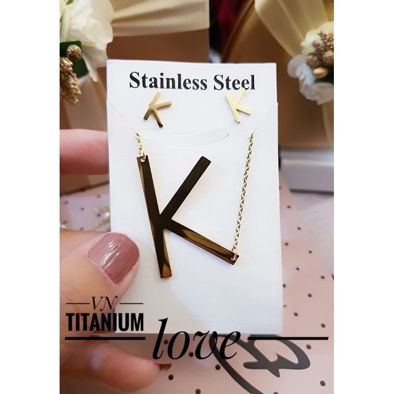 Titanium set kalung dan anting huruf T3542