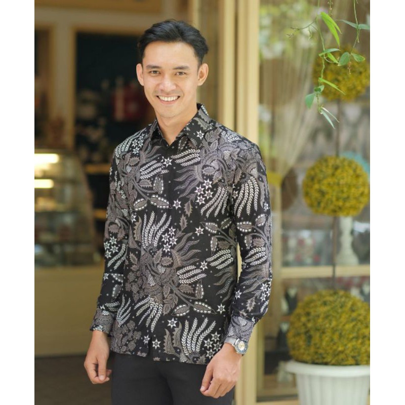 KEBAYA BROKAT COUPLE / KEBAYA BRUKAT PASANGAN / BAJU TUNANGAN / BAJU KONDANGAN / WIDBATIK / MODREN