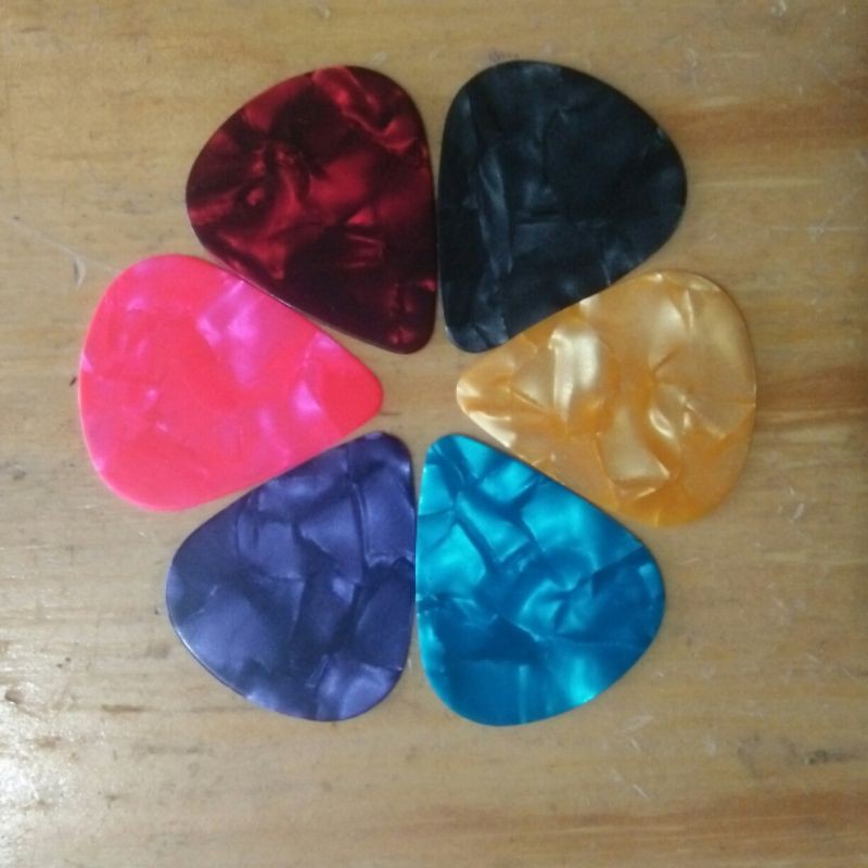 pick kerang/pick gitar/guitar/pik/vik