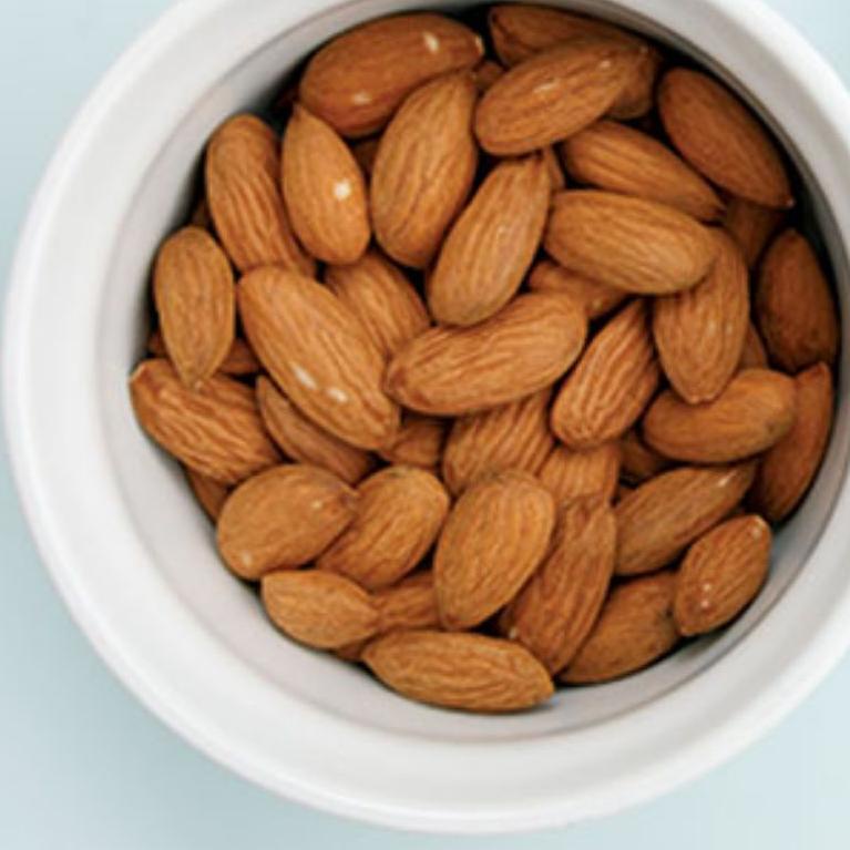 

Super Promo.. 250gram ALMOND PANGGANG ORIGINAL TAWAR tanpa kulit (Roasted Plain) blue diamond 7ZM