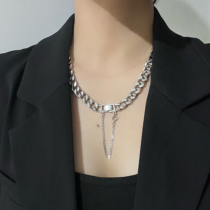 Kalung Rantai Klavikula Bahan titanium steel Gaya hip hop Untuk Wanita