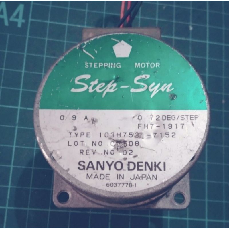 STEPPER NEMA23 SANYO DENKI