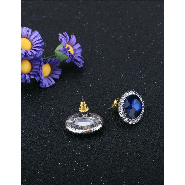 LRC Anting Fashion Royal Blue Gemstone Full Of Earrings D55155