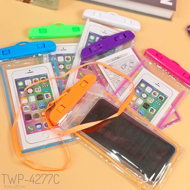 tas name tag  lanyard waterproof handphone water proof hp glow in the dark kalung hp waterproof berenang / gojek anti air