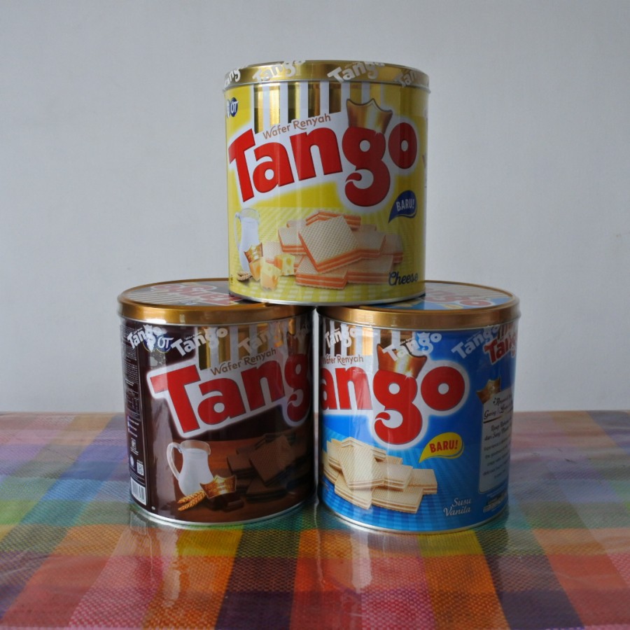 

Tanggo wafer tin coklate 300gr kaleng/Tango wafer chocolate 300gr kaleng/ Tanggo Wafer kaleng / Tango PROMO LEBARAN