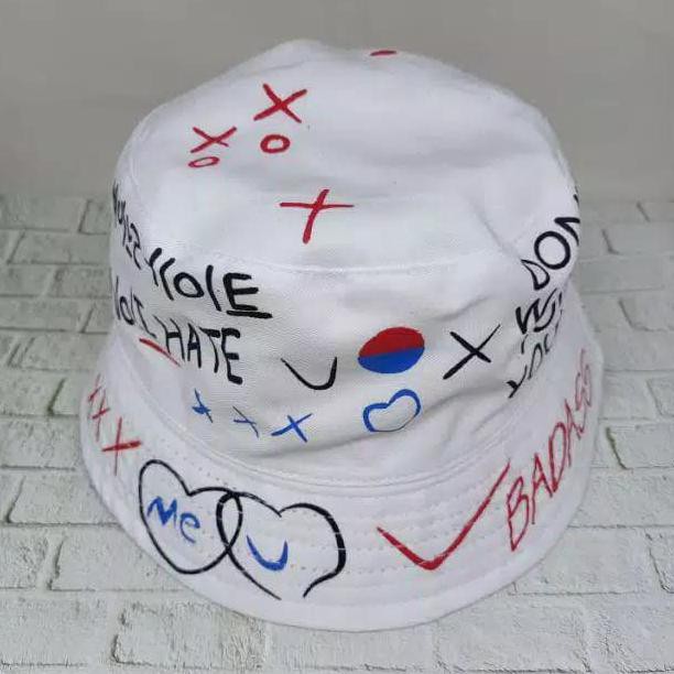 Topi Bucket Pria & Wanita Motif Graffiti Gaya Korea - Putih