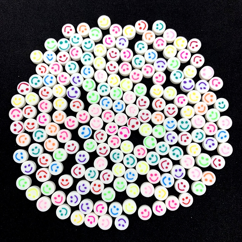 30pcs / lot 10mm Manik-Manik Polymer Clay Motif Smiley Untuk Membuat Perhiasan DIY