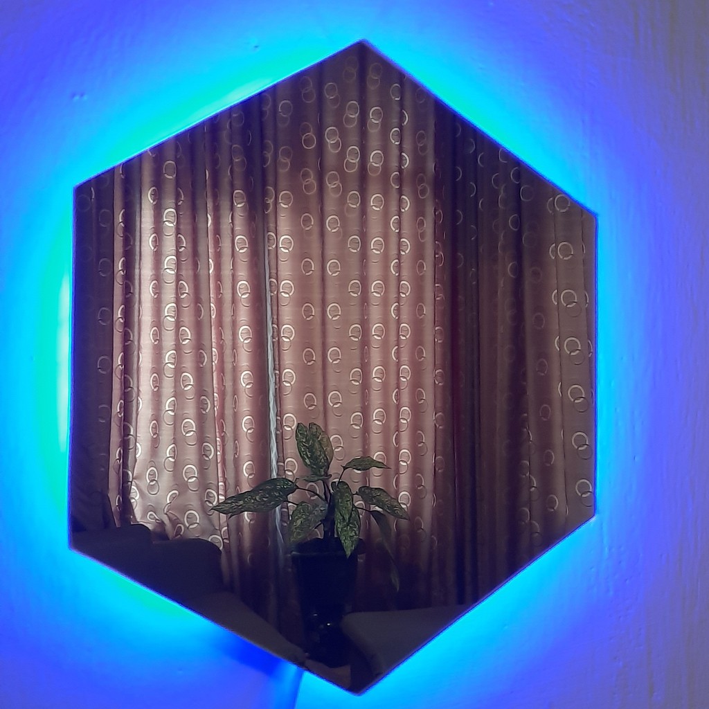 Cermin Dinding Estetik Gantung / Aesthetic Mirror LED / Perlengkapan makeup / Pajangan Hiasan / Wall