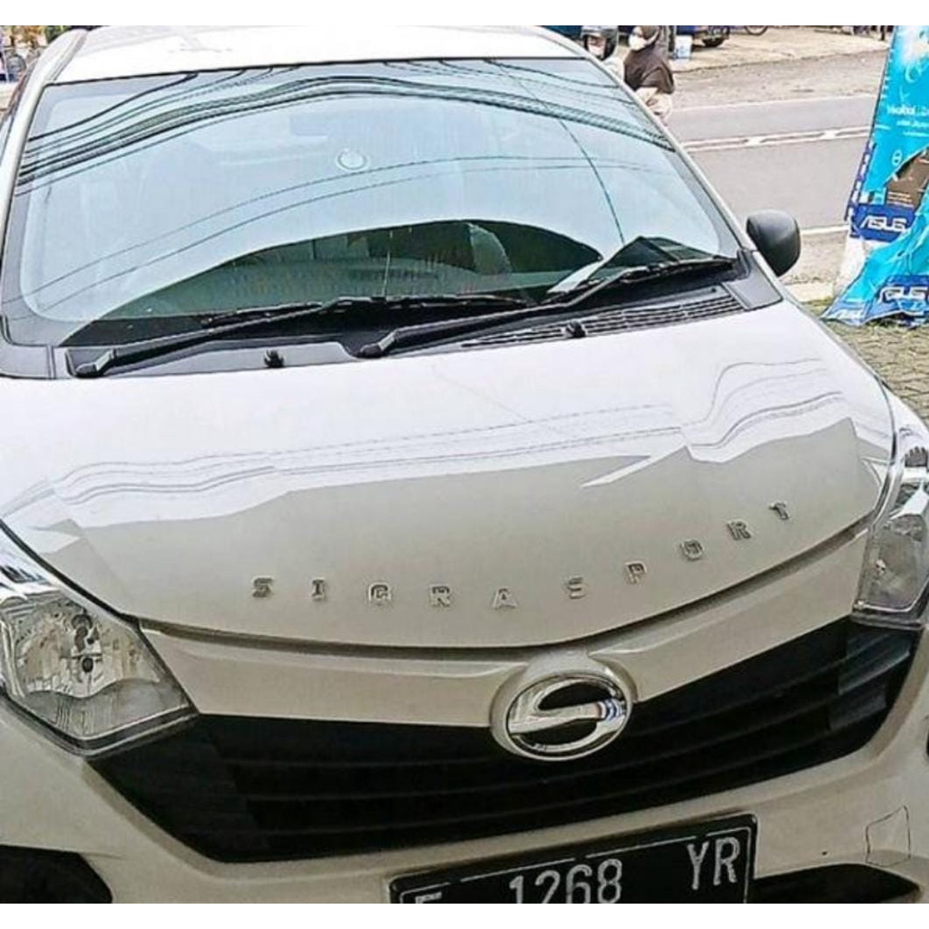 Emblem Kap Mesin Sigra Sport