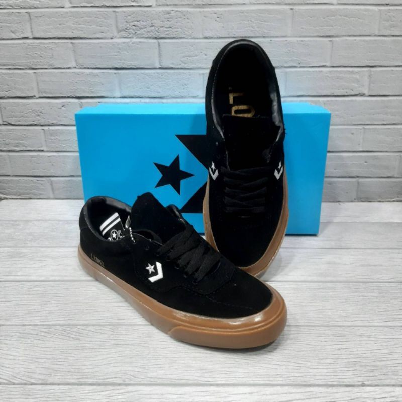 SEPATU CONVERSE LOUIE LOPEZ PRO HITAM GUM