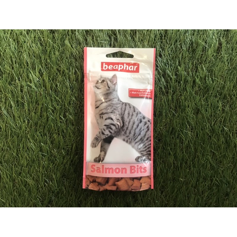 

Beaphar SALMON BITS malt paste / snack kucing