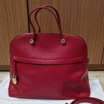 Furla Bag Dome Large merah