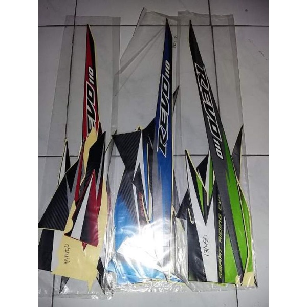 (siap kirim) striping sticker motor honda Revo 110 velg Jari-Jari 2012 karbu