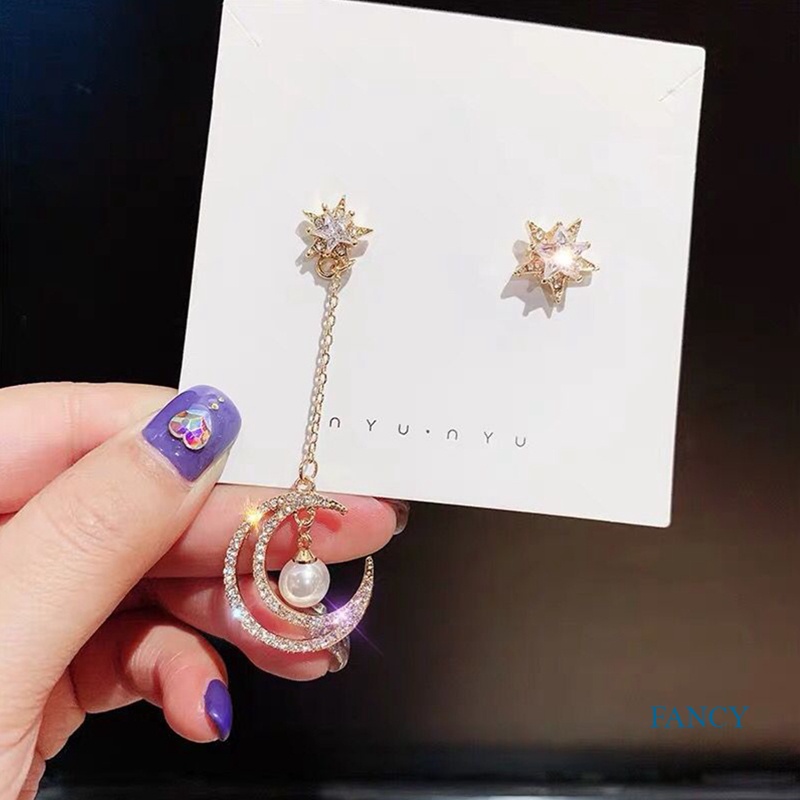 100 Pasang Anting Tusuk Gantung Asimetris Desain Bintang / Bulan Gaya Korea / Simple Untuk Wanita