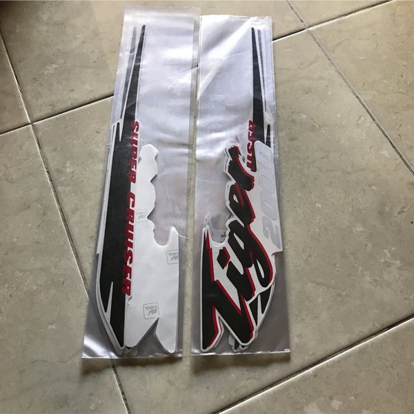 Striping Stiker les body tiger 2000 lawas super cruiser