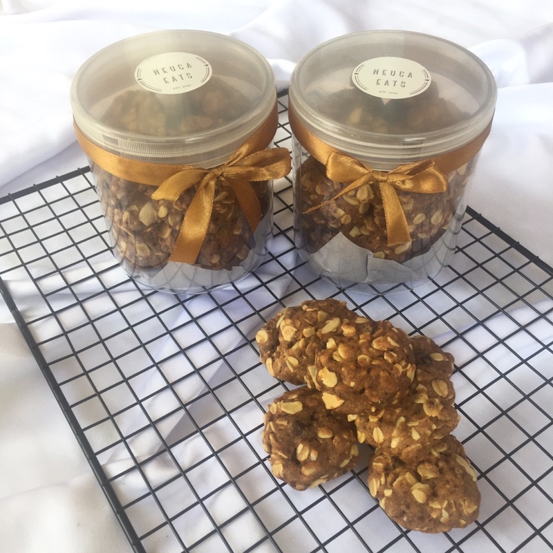 

Oat Choco Cookies Premium - A la carte — Hadiah Hampers Wisuda Ulangtahun Pekanbaru