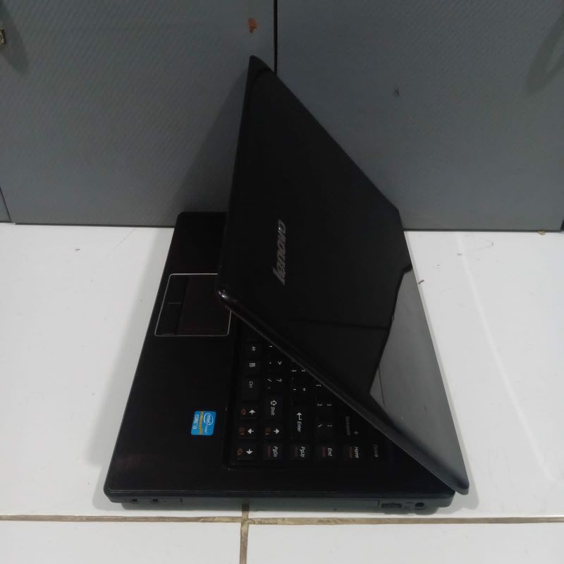 Laptop Lenovo G470 intel Cor i3 Ram 4GB HDD 320GB Layar 14 inch Windows 10 Mulus siap pakai