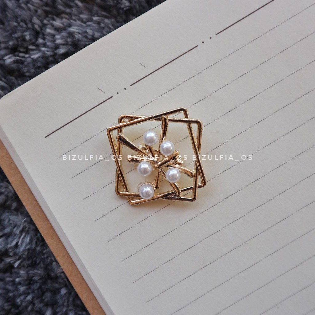 Brooch / bros jilbab / bros lucu / bros murmer / bros laris / bros hijab / bros dada / bros kebaya-Q